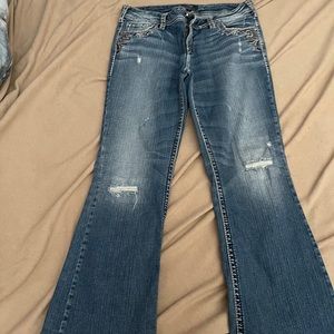 Silver jeans -original distressing